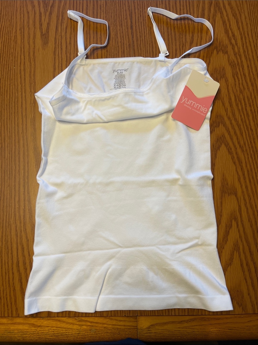Yummie White Seamless Stretch Camisole/ Adjustable Straps Size M/L #S2